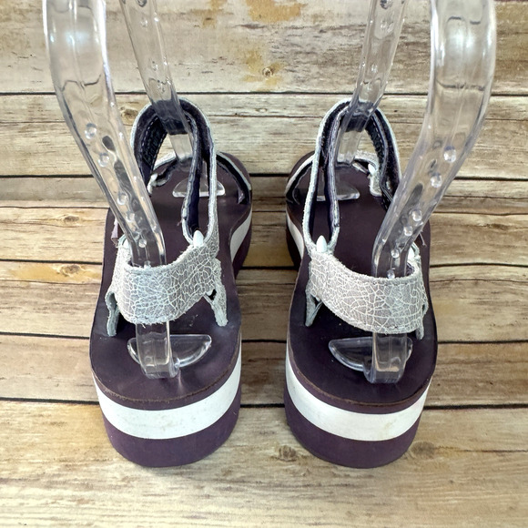 Teva Womens Flatform Universal Metallic Purple Sandals Size 9 - Picture 6 of 8